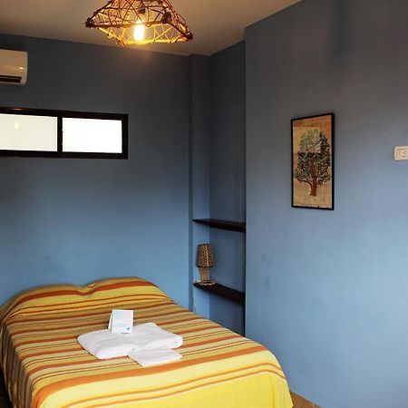 La Mariposa Hostal Olón Eksteriør billede