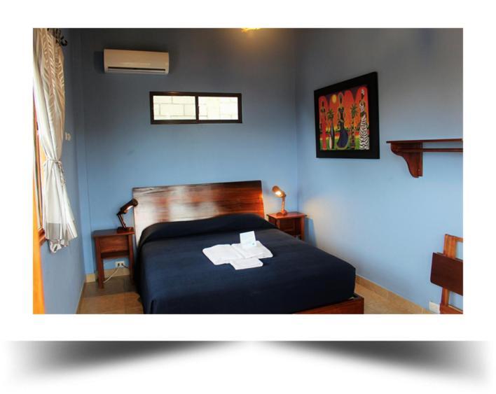 La Mariposa Hostal Olón Eksteriør billede