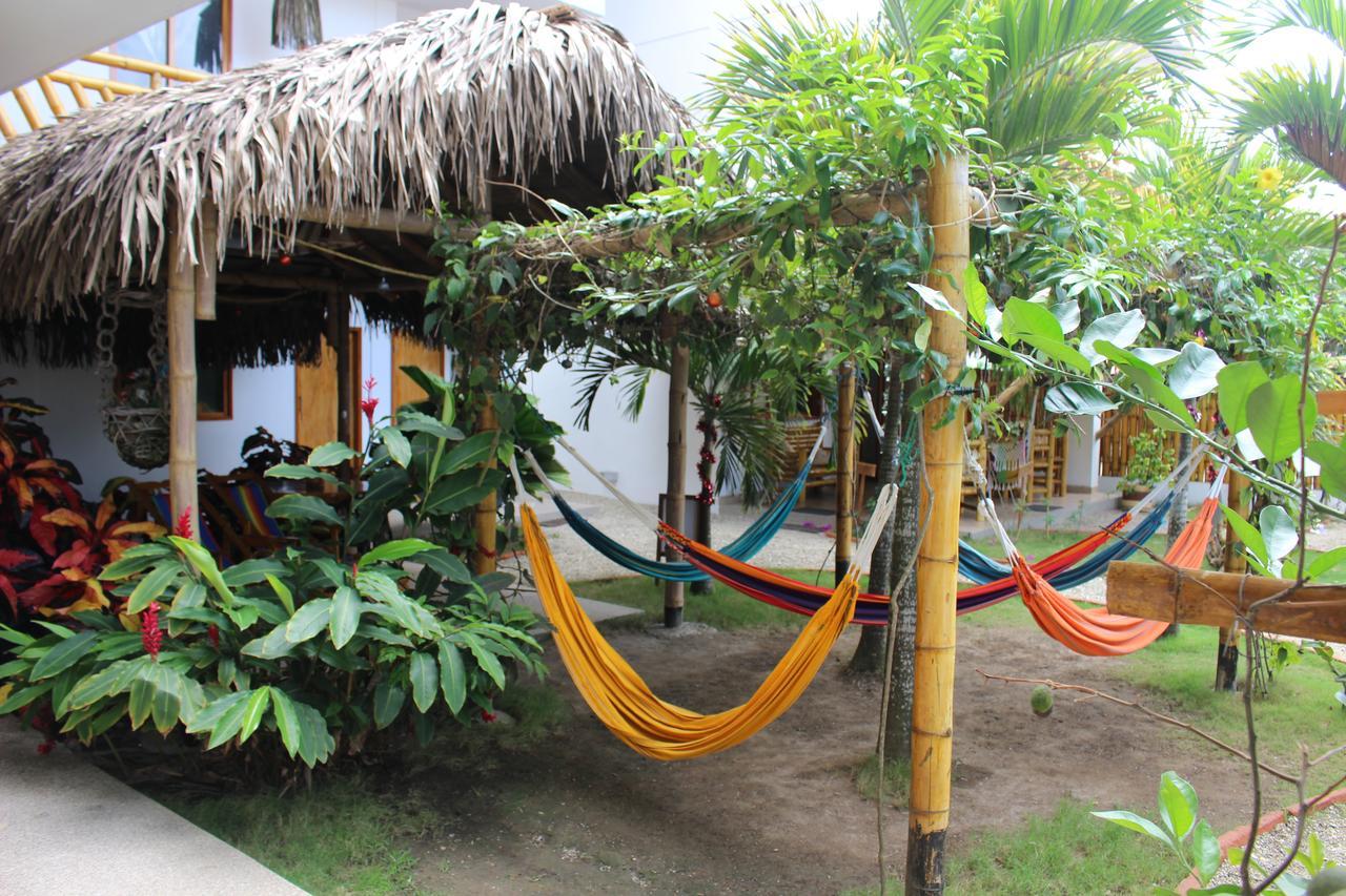 La Mariposa Hostal Olón Eksteriør billede