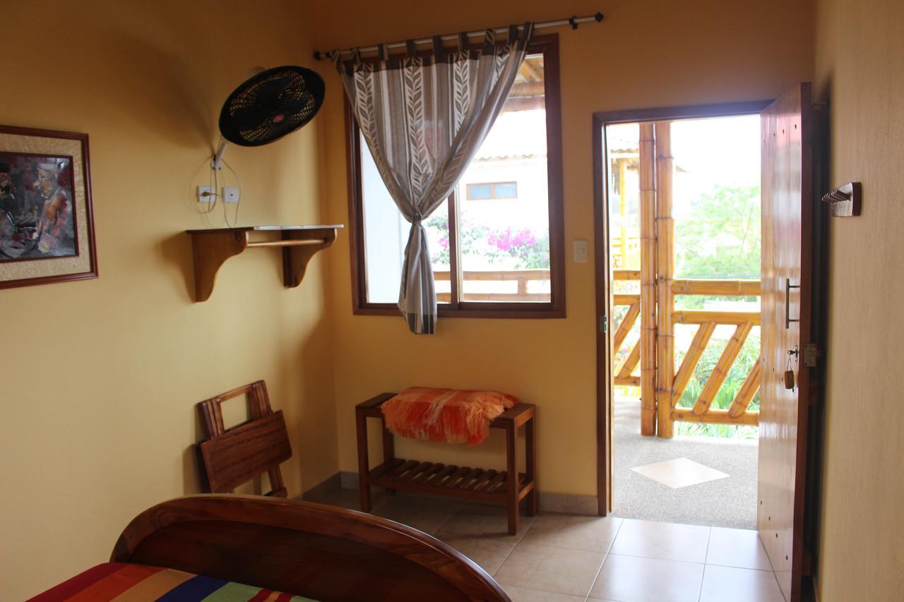 La Mariposa Hostal Olón Eksteriør billede
