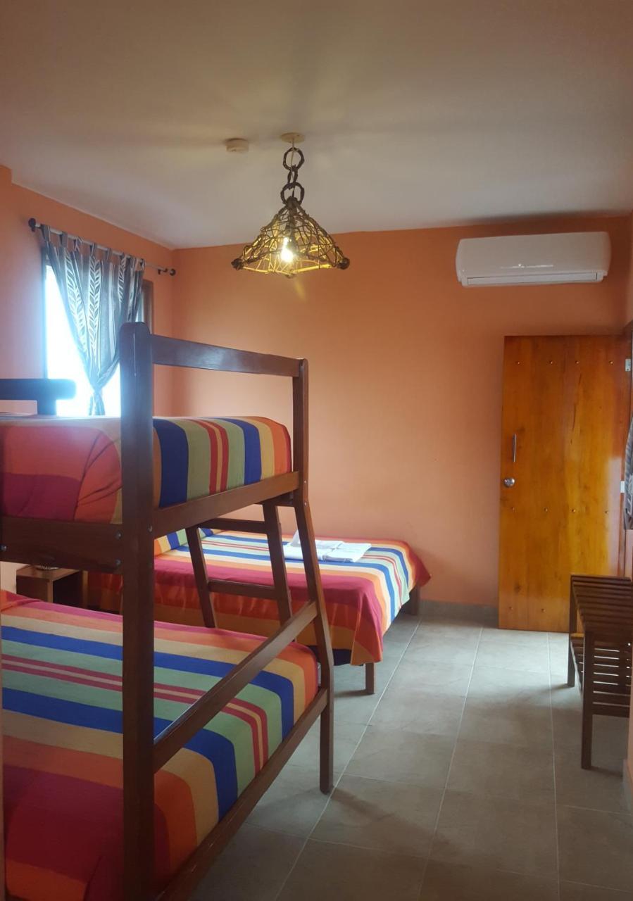 La Mariposa Hostal Olón Eksteriør billede